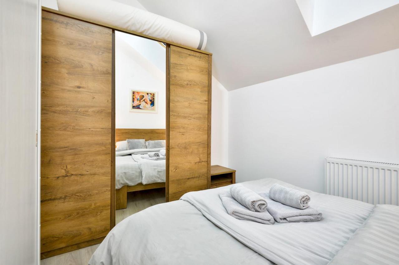 Florek & Florica Apartment Krizevci ภายนอก รูปภาพ
