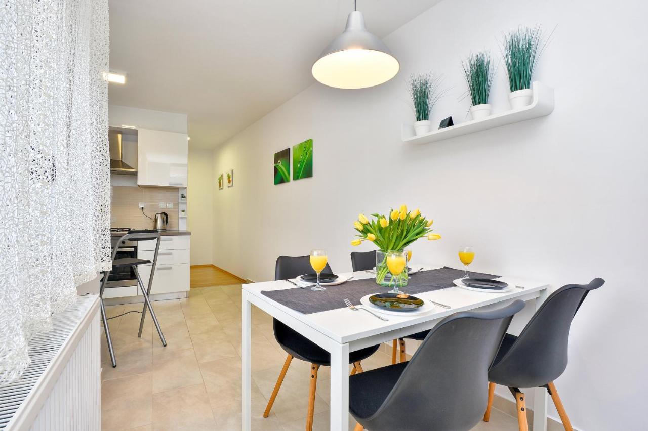 Florek & Florica Apartment Krizevci ภายนอก รูปภาพ