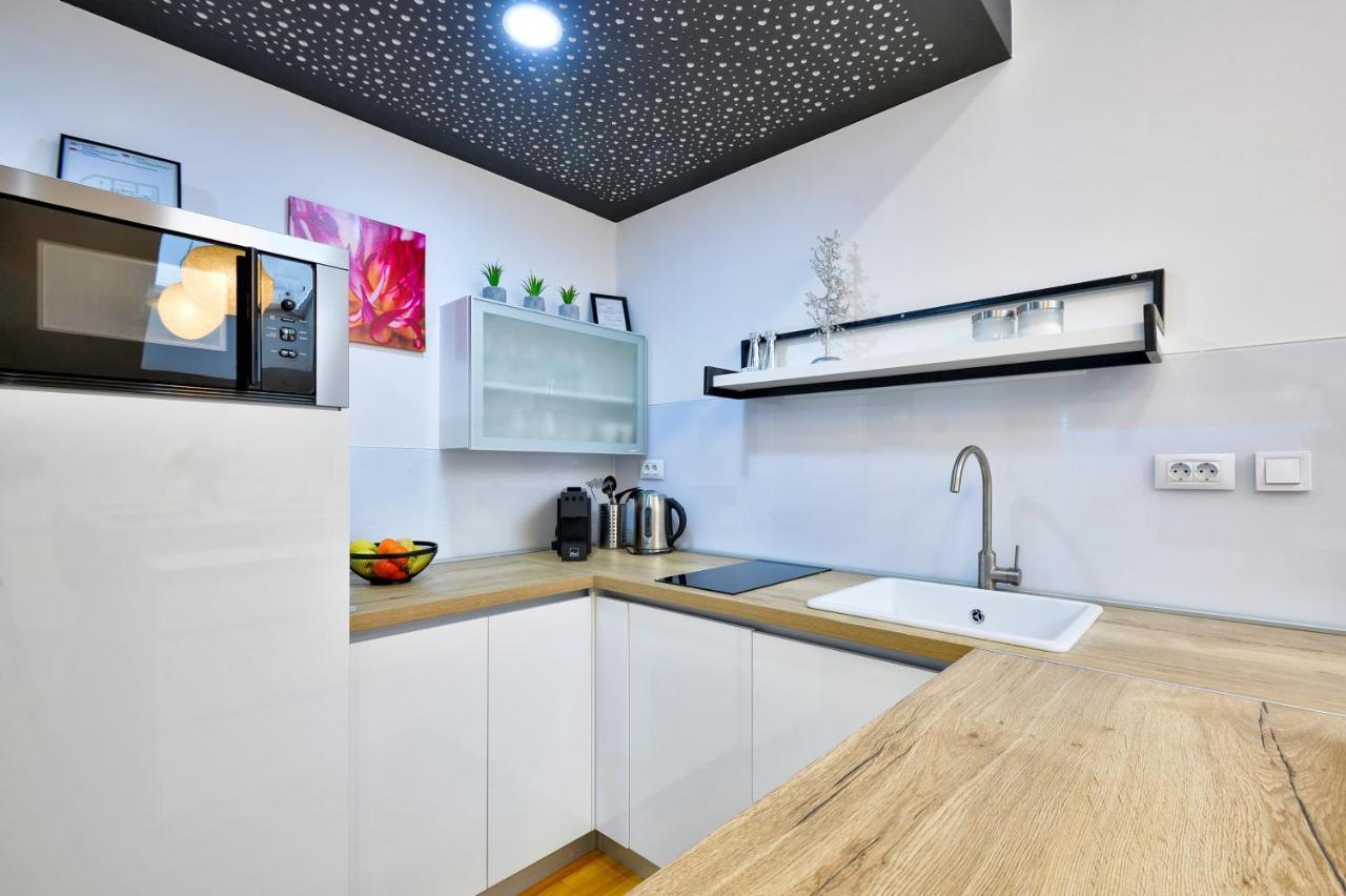 Florek & Florica Apartment Krizevci ภายนอก รูปภาพ