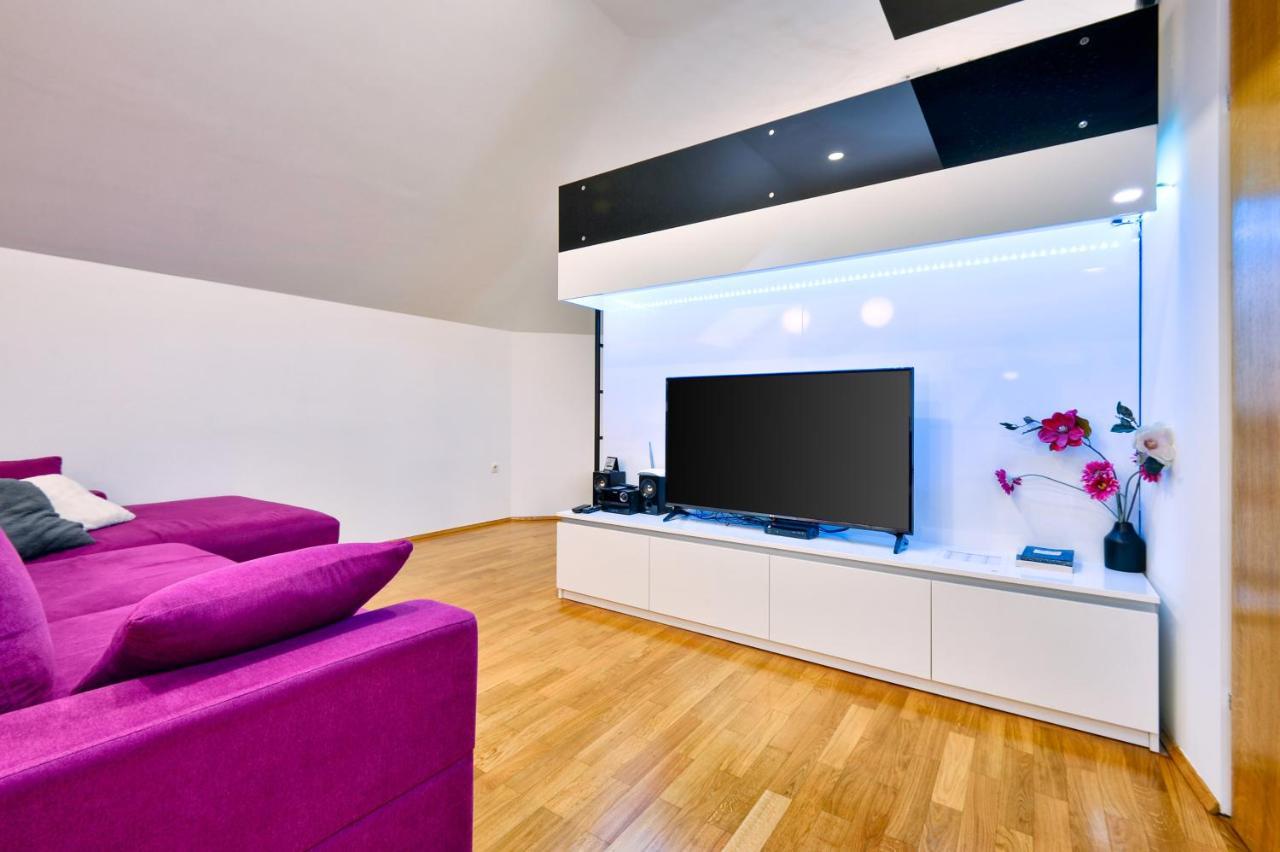 Florek & Florica Apartment Krizevci ภายนอก รูปภาพ