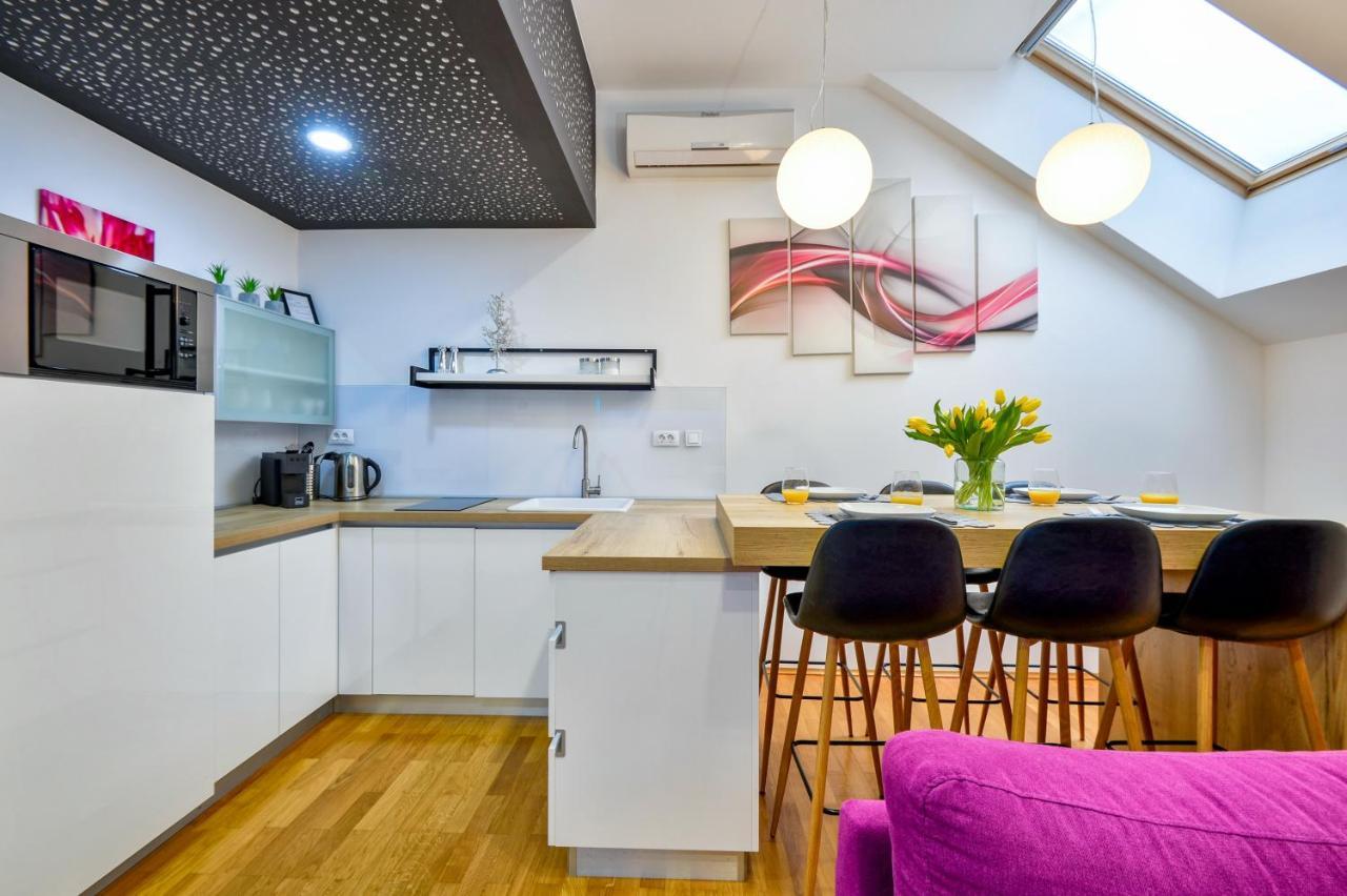 Florek & Florica Apartment Krizevci ภายนอก รูปภาพ